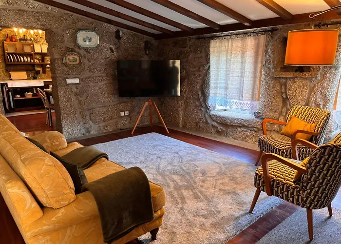 Casa Das Leiras
